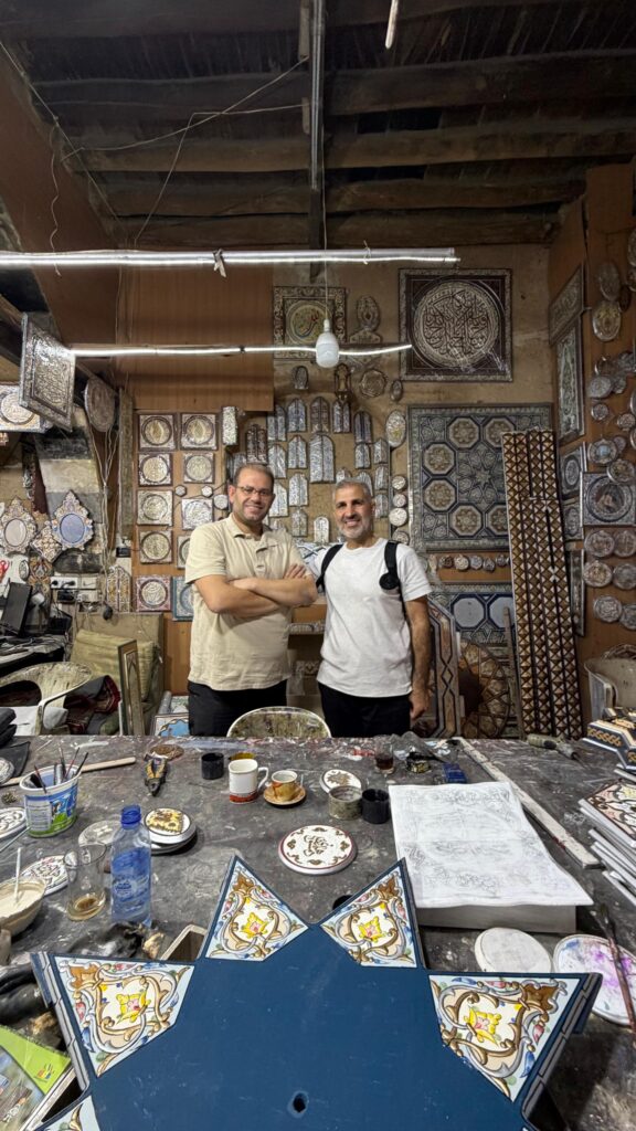 L’art damascène « Ajami » : le trésor caché des maisons de Damas whatsapp image 2026 06 21 at 2.30.59 pm