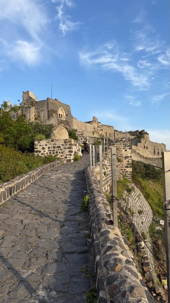 Le château de Marqab : la gigantesque forteresse noire des Croisés en Syrie whatsapp image 2026 07 01 at 5.18.59 pm (23)