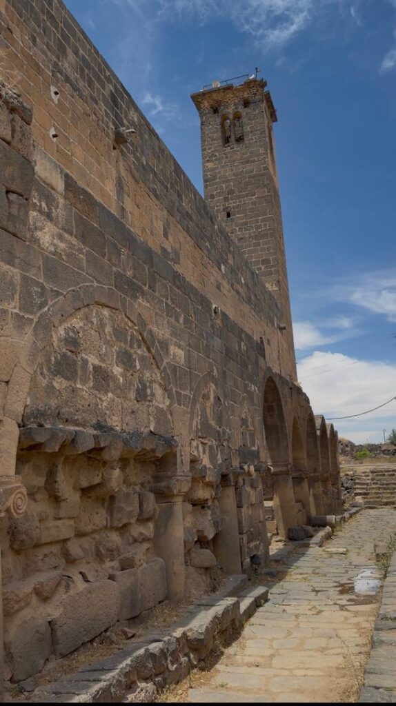 Bosra, joyau du Hauran : l'une des plus extraordinaires cités antiques de Syrie whatsapp image 2026 07 11 at 12.19.34 pm (2)
