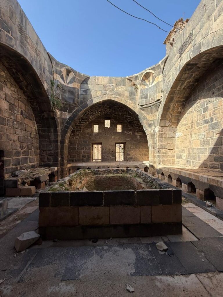 Bosra, joyau du Hauran : l'une des plus extraordinaires cités antiques de Syrie whatsapp image 2026 07 11 at 12.21.27 pm (1)
