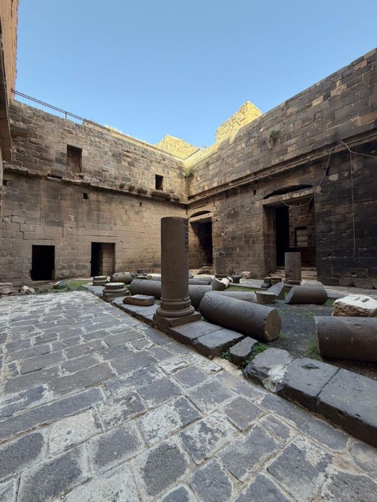Le théâtre romain de Bosra : le théâtre antique le mieux conservé au monde whatsapp image 2026 07 14 at 11.21.19 am