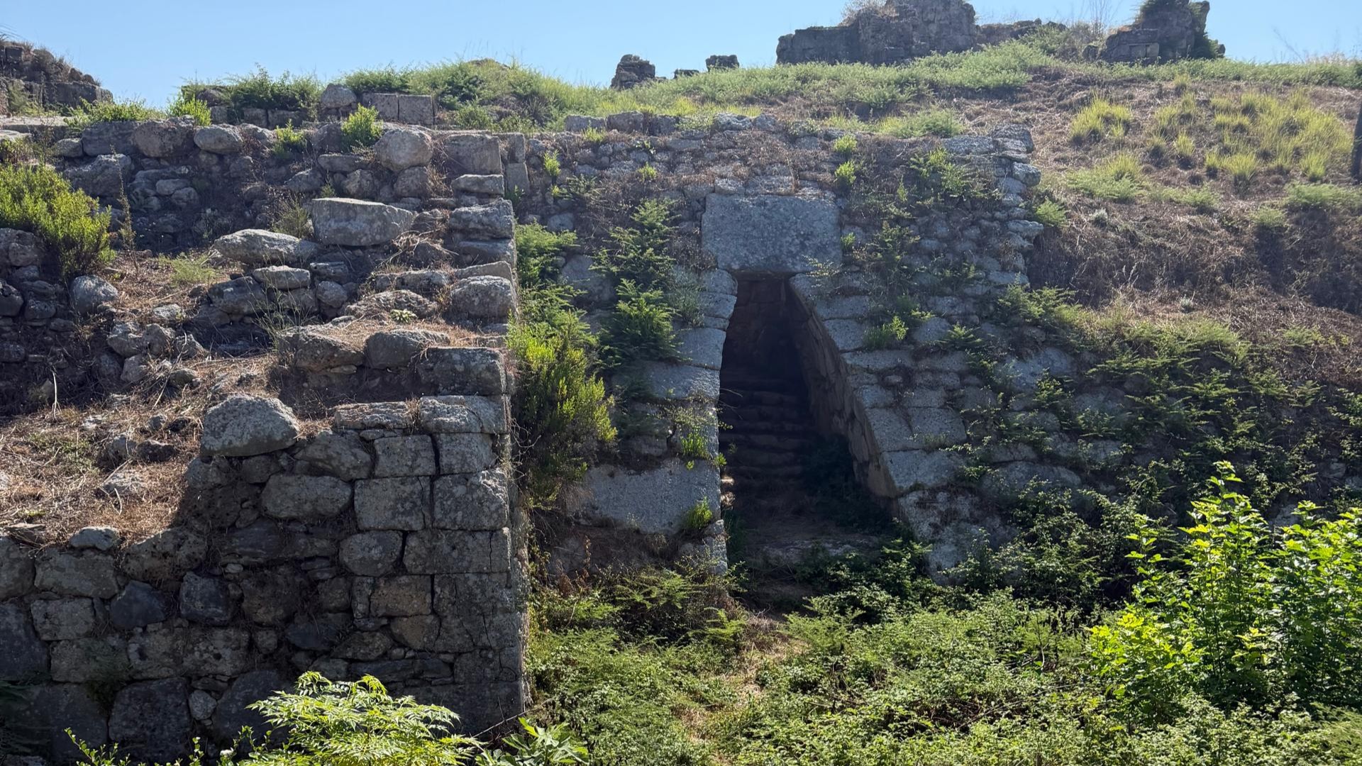 Ougarit, Ras Shamra : la cité syrienne qui a changé l’histoire de l’écriture
